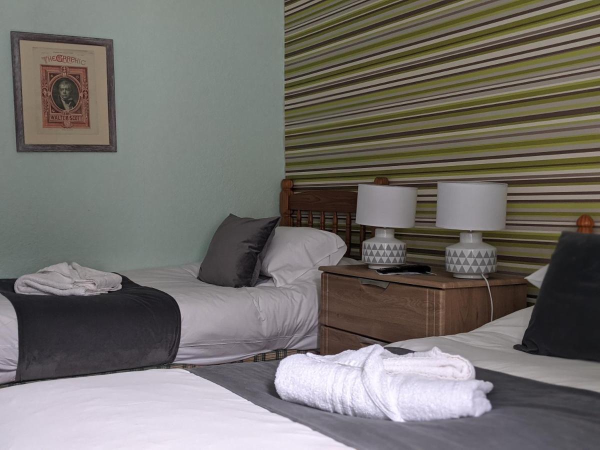 Crown Hotel Langholm Phòng bức ảnh